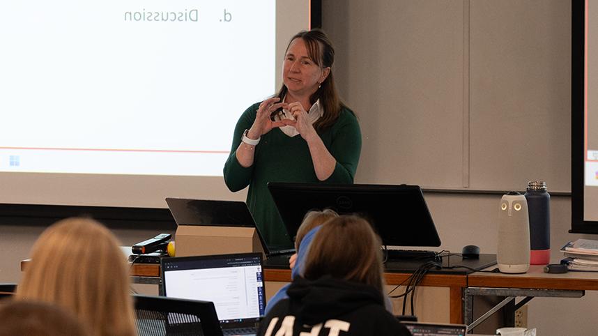 Dr. Marsha Williams teaching in classroom 858